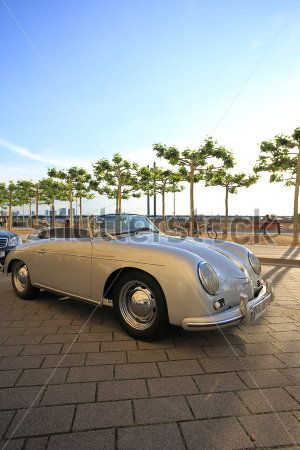 Каталог Фотообои ретро автомобиль:  | Wall-Style