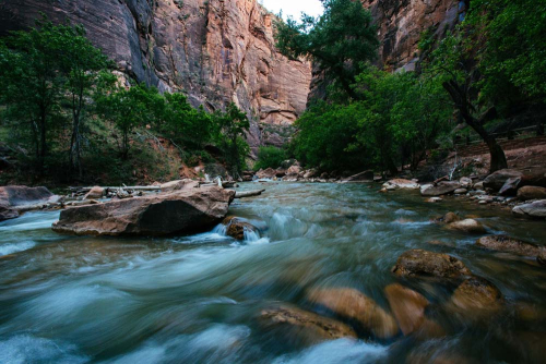 Каталог Фотообои река у скал:  | Wall-Style