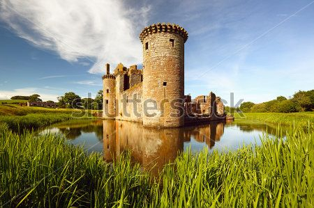 Каталог Фотообои замок:  | Wall-Style